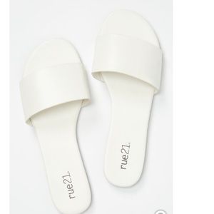 NEW Slide sandals